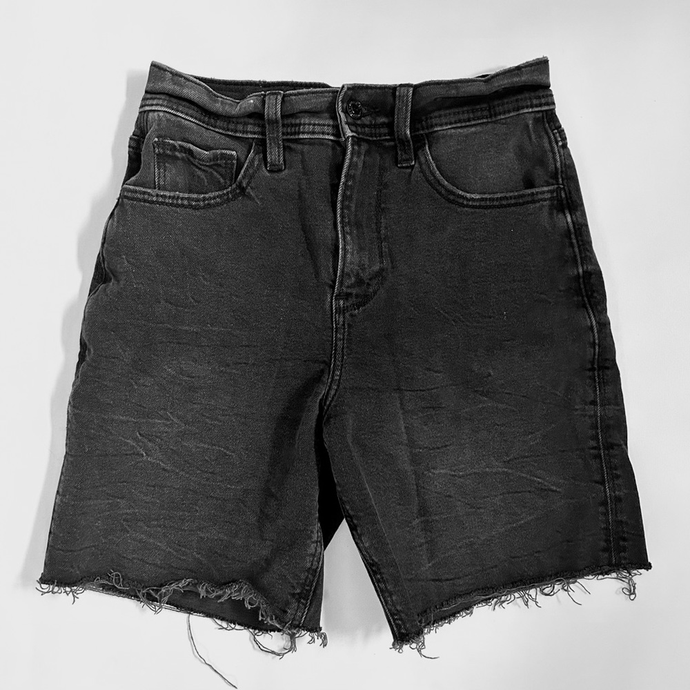 Hollister Ultra high-rise Black dad short 7"